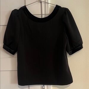 Cupio Black Short Sleeve Blouse Bow on the Back & Velvet Trim Size Large NWT